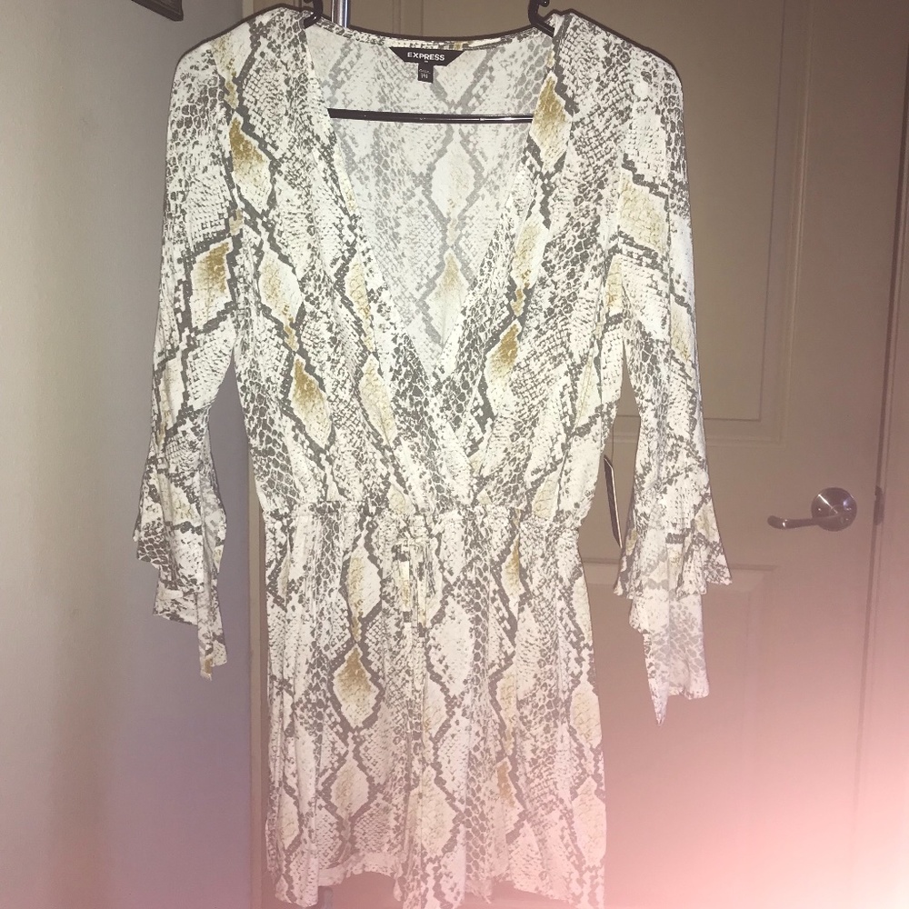 Express XXS Snakeskin Romper NWT